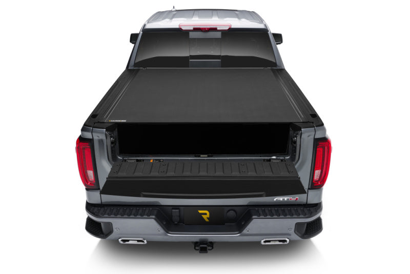 BAK 14-18 Chevy Silverado/GM Sierra Revolver X4s 6.7ft Bed Cover (2014 1500/15-19 1500/2500/3500) - Image 11