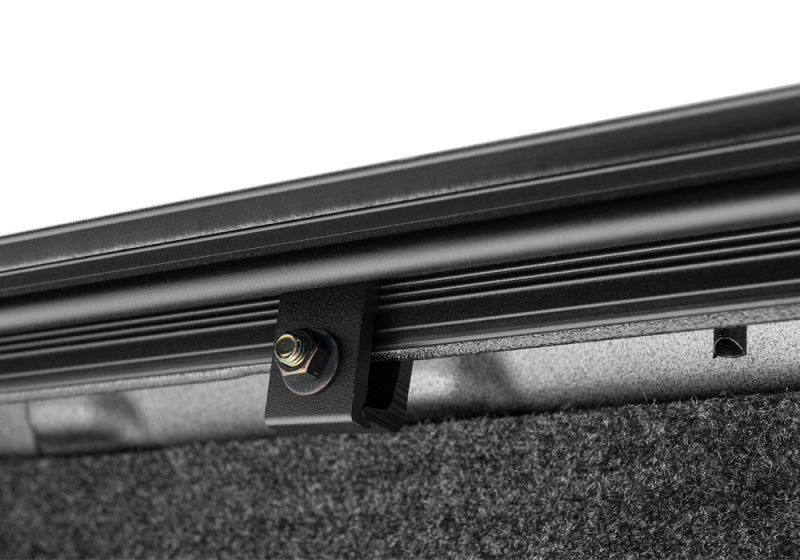 BAK 14-18 Chevy Silverado/GM Sierra Revolver X4s 6.7ft Bed Cover (2014 1500/15-19 1500/2500/3500) - Image 24