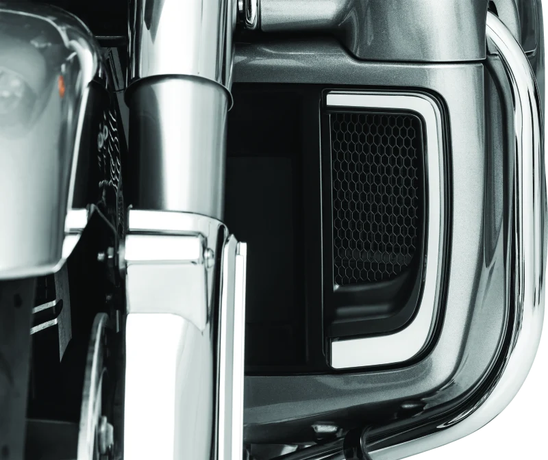 Kuryakyn Tracer Lower Fairing Grill Black - Image 2
