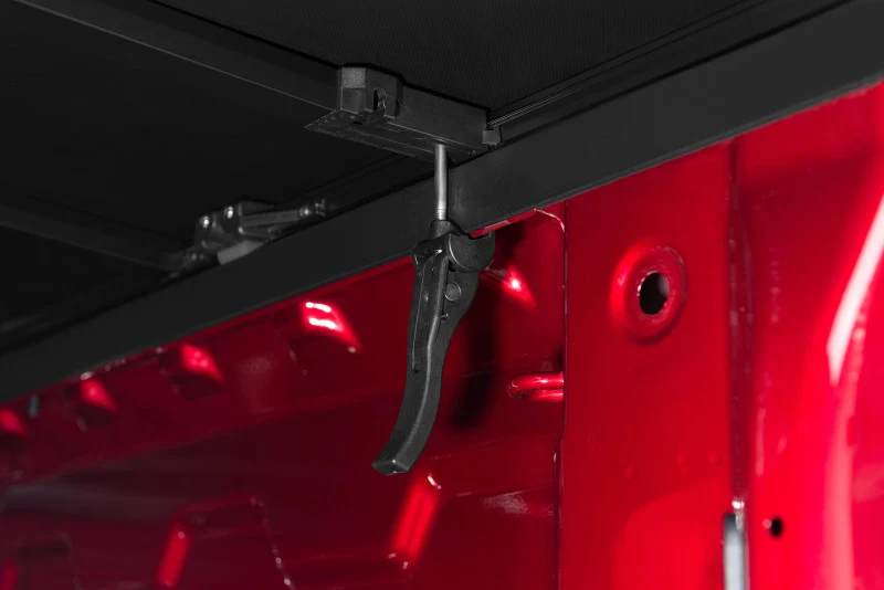 Tonno Pro 2019 GMC Sierra 1500 Fleets 5.8ft Bed Tonno Fold Tri-Fold Tonneau Cover - Image 10